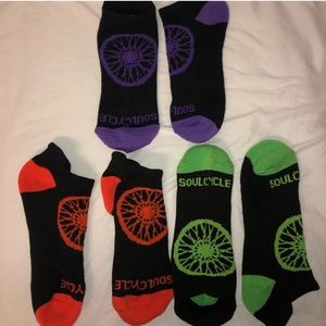 FOUR (4) pairs of SoulCycle socks!!!